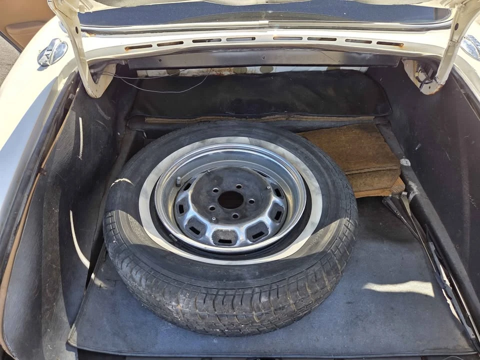 1974 Jaguar XJ Series 2 - Image 12 of 19