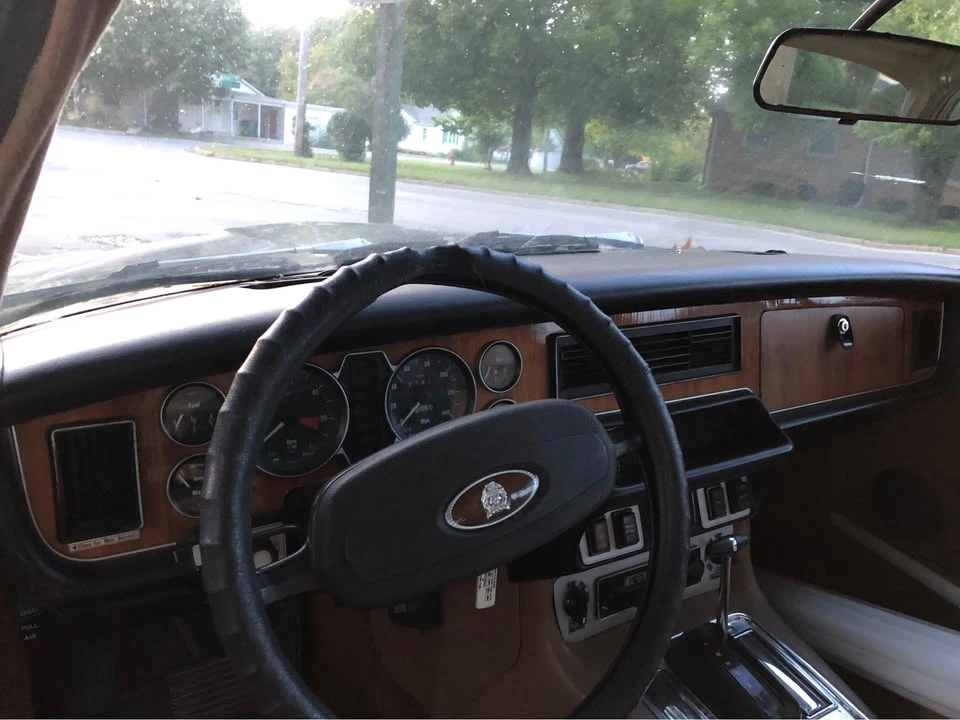 1974 Jaguar XJ Series 2 - Image 7 of 14