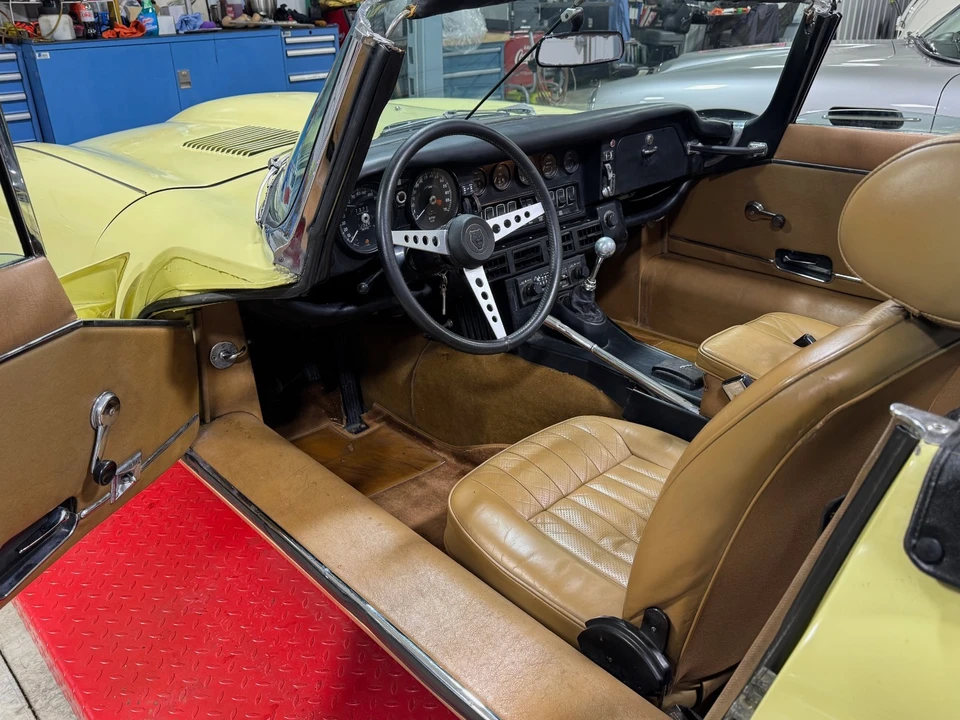 1974 Jaguar E-Type Series 3 V12 - Image 15 of 21