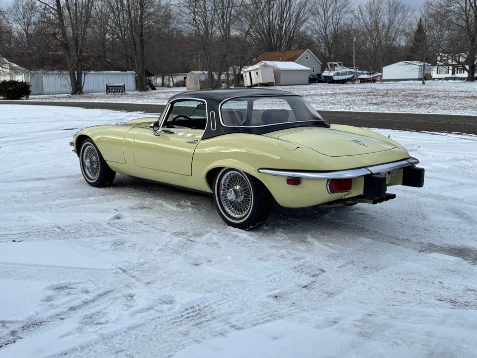 1974 Jaguar E-Type Series 3 V12 - Image 4 of 21