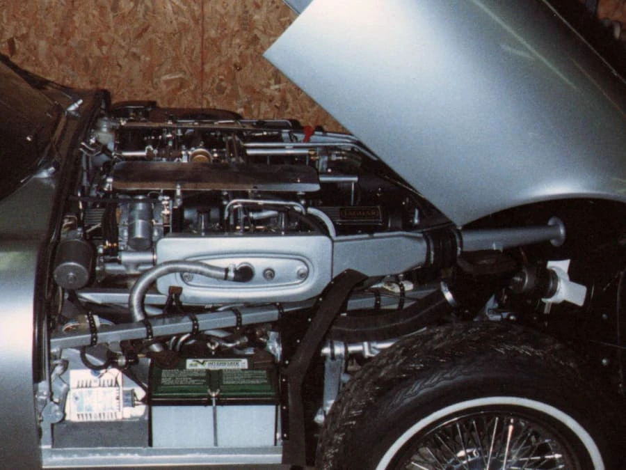 1974 Jaguar E-Type Series 3 V12 - Image 4 of 6