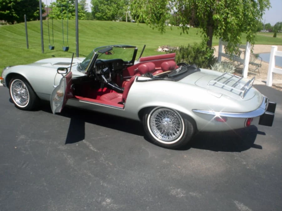 1974 Jaguar E-Type Series 3 V12 - Image 3 of 8