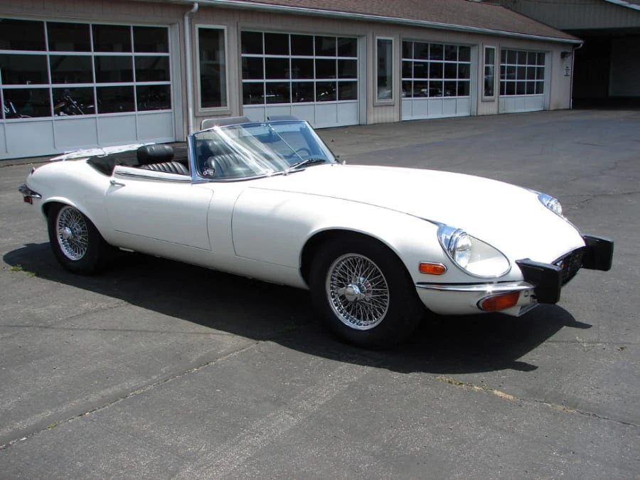 1974 Jaguar E-Type Series 3 V12 - Image 2 of 6