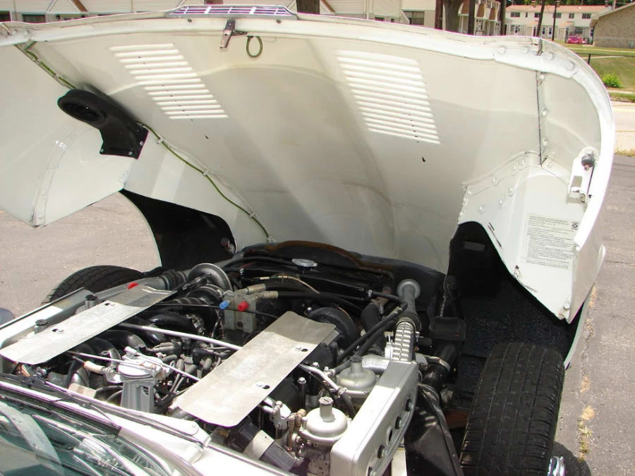 1974 Jaguar E-Type Series 3 V12 - Image 3 of 6