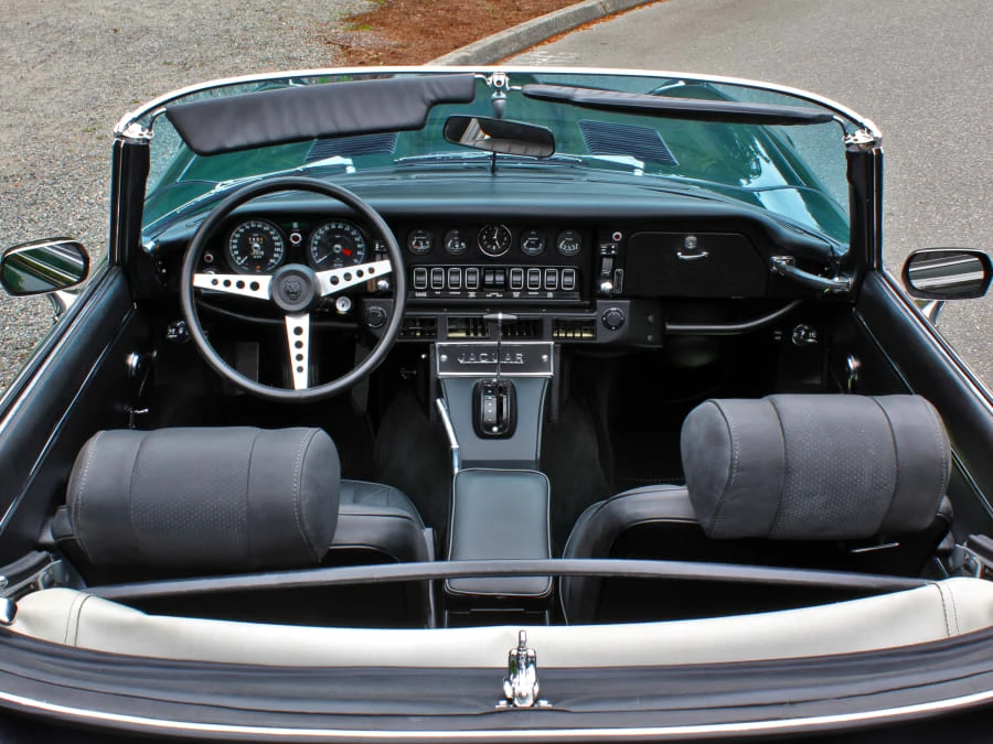 1974 Jaguar E-Type Series 3 V12 - Image 4 of 10
