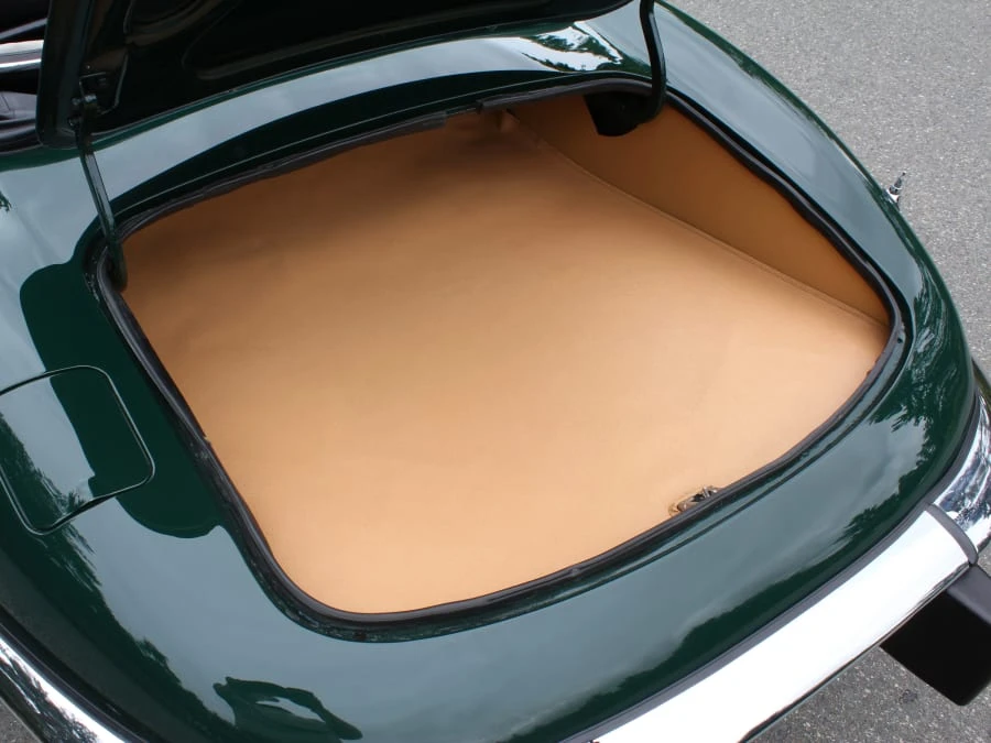 1974 Jaguar E-Type Series 3 V12 - Image 6 of 10