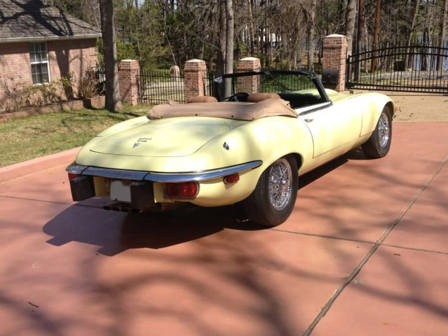 1974 Jaguar E-Type Series 3 V12 - Image 3 of 8