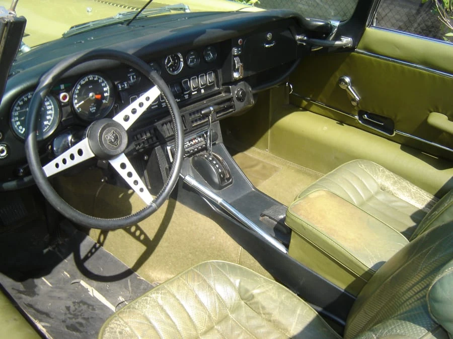 1974 Jaguar E-Type Series 3 V12 - Image 4 of 8