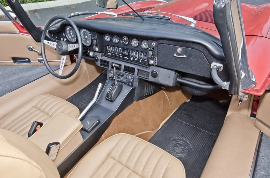 1974 Jaguar E-Type Series 3 V12 - Image 4 of 12