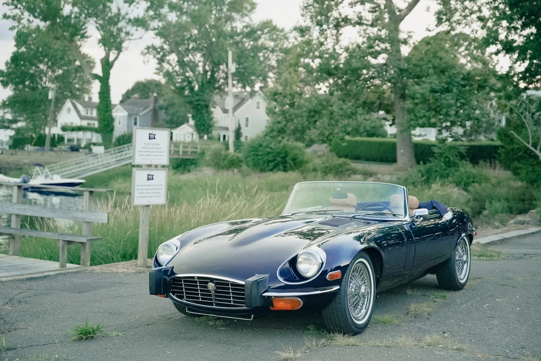 1974 Jaguar E-Type Series 3 V12 - Image 3 of 31