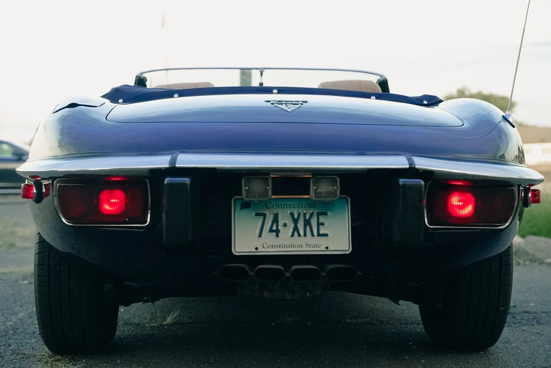 1974 Jaguar E-Type Series 3 V12 - Image 29 of 31