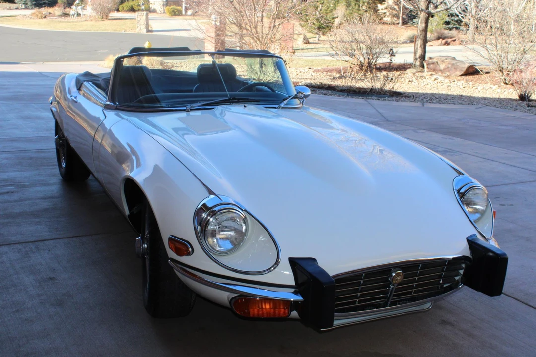 1974 Jaguar E-Type Series 3 V12 - Image 3 of 31