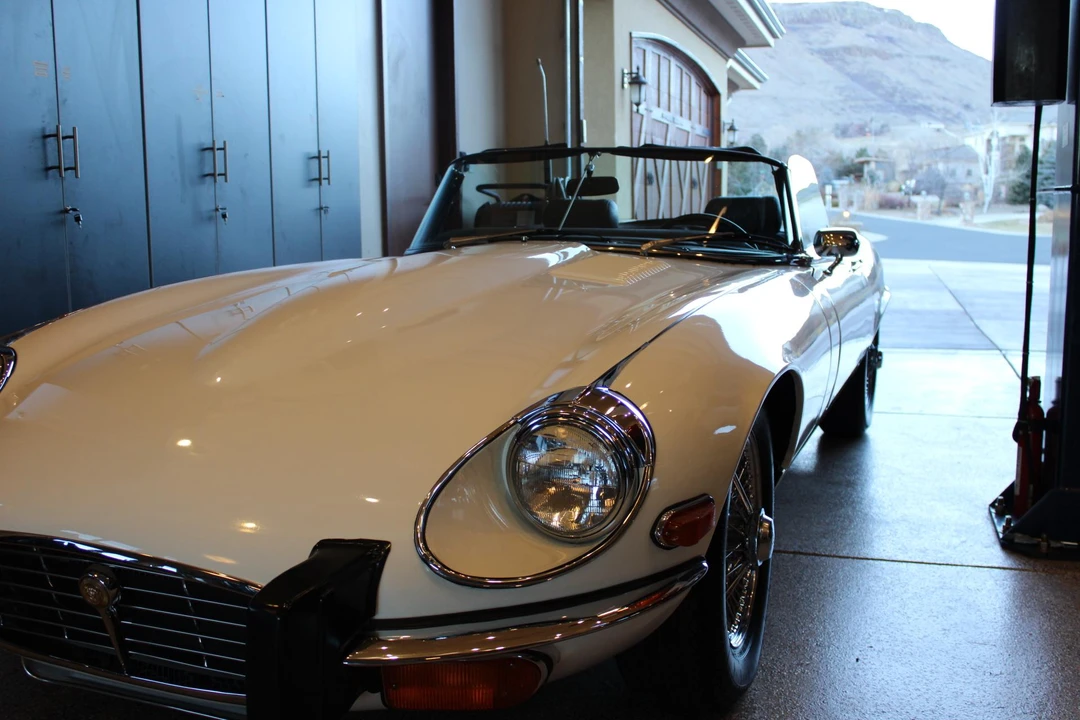 1974 Jaguar E-Type Series 3 V12 - Image 23 of 31
