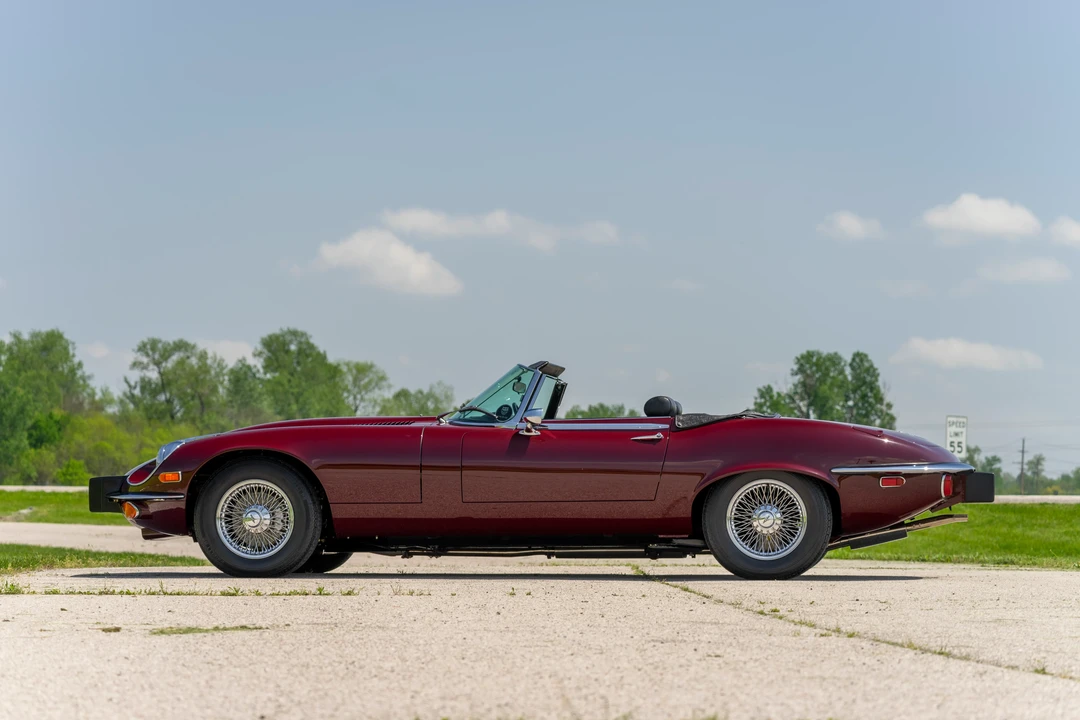 1974 Jaguar E-Type Series 3 V12 - Image 8 of 31