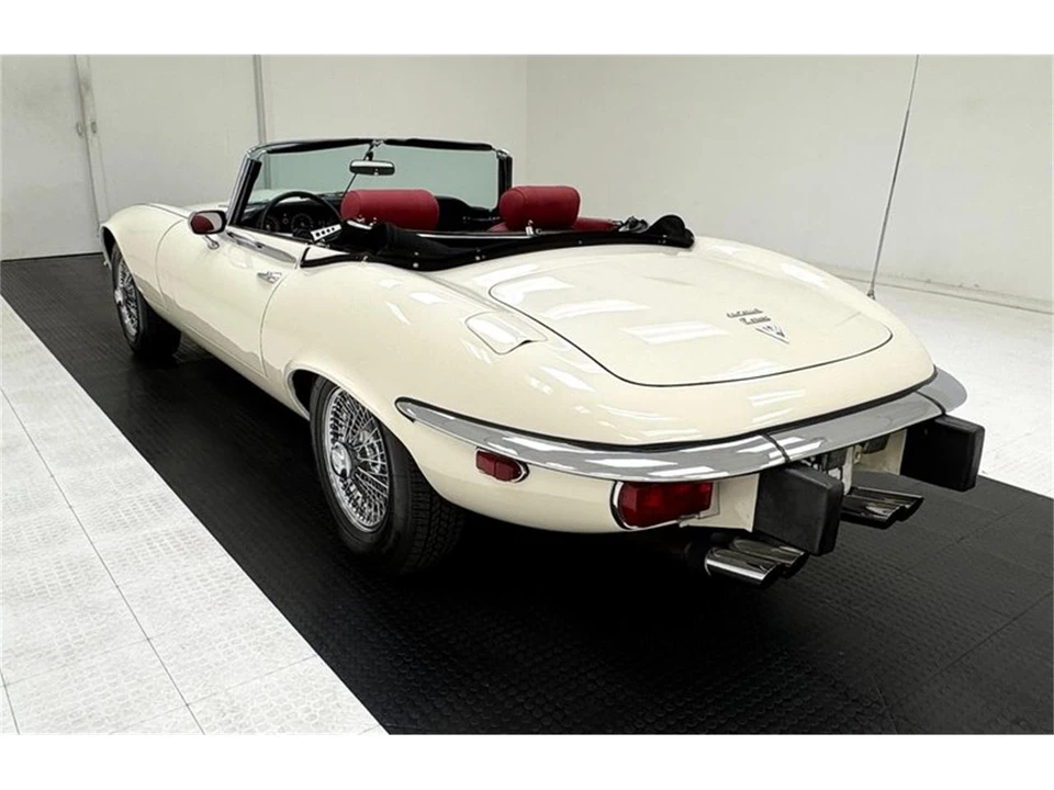 1974 Jaguar E-Type Series 3 V12 - Image 6 of 31
