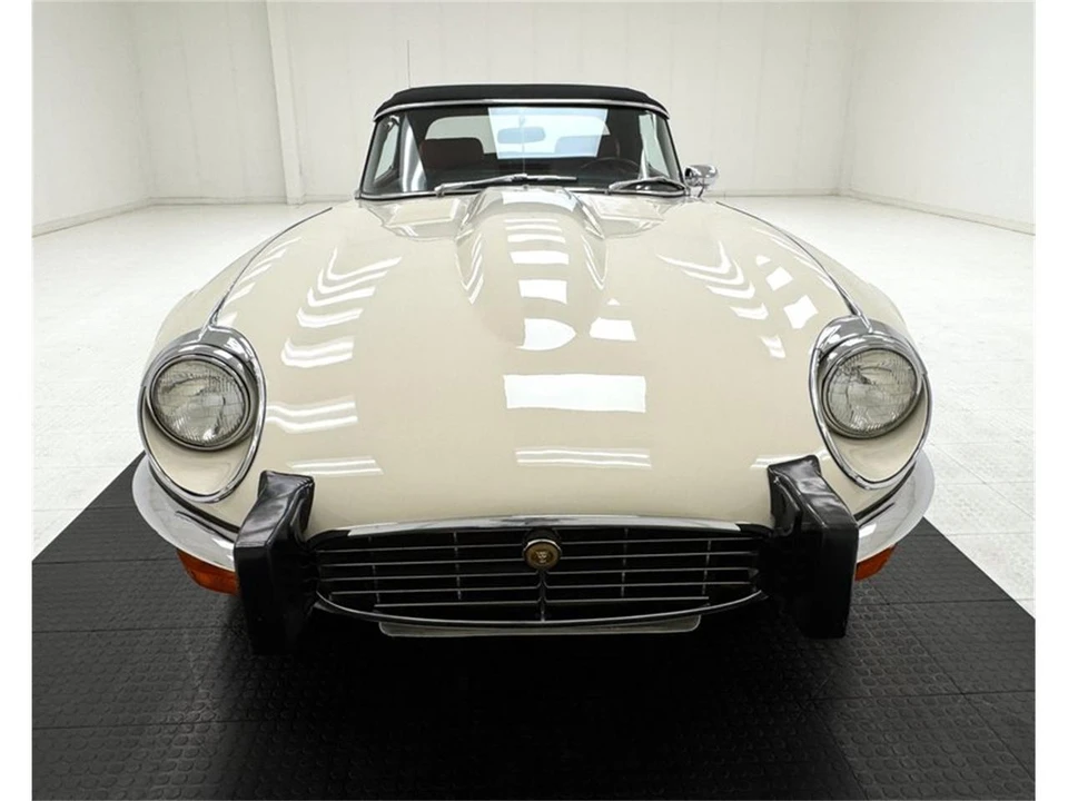 1974 Jaguar E-Type Series 3 V12 - Image 11 of 31