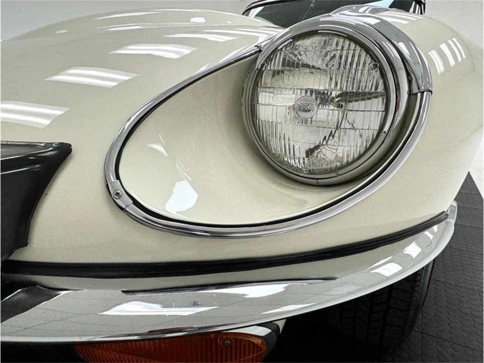 1974 Jaguar E-Type Series 3 V12 - Image 14 of 31