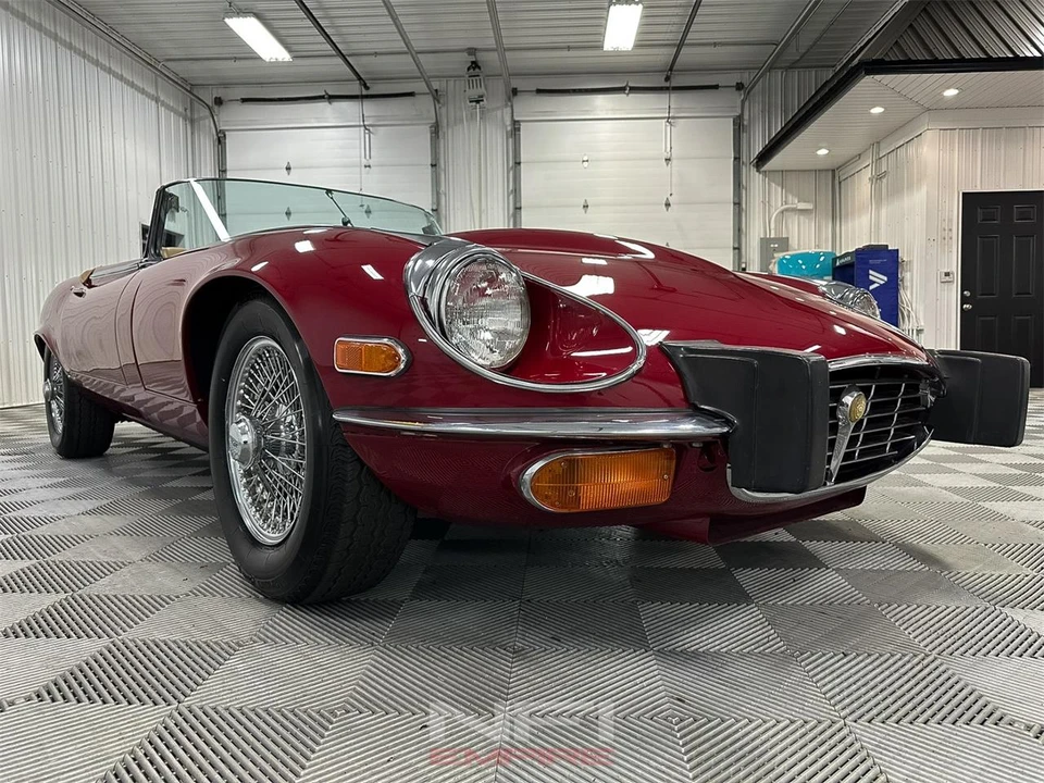 1974 Jaguar E-Type Series 3 V12 - Image 16 of 31