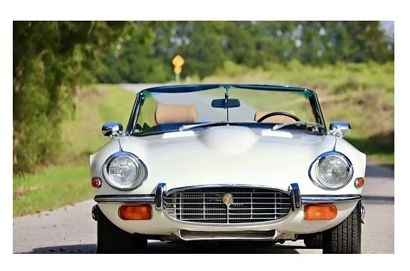 1974 Jaguar E-Type Series 3 V12 - Image 1 of 3