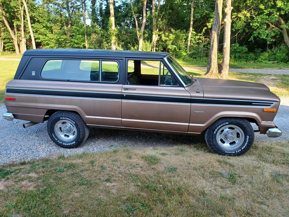 1974 Jeep SJ Cherokee - Image 9 of 31