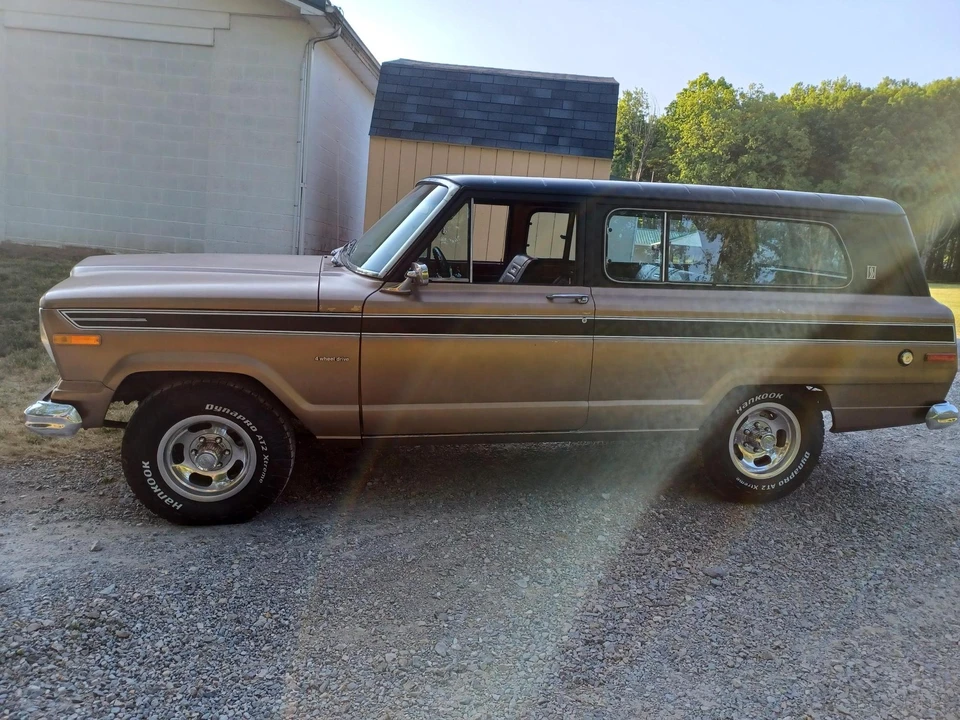 1974 Jeep SJ Cherokee - Image 5 of 31