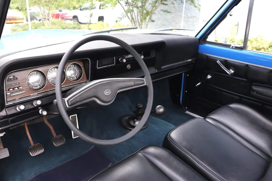 1974 Jeep SJ Gladiator - Image 6 of 27