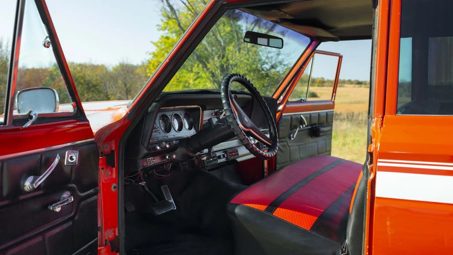 1974 Jeep SJ Wagoneer - Image 4 of 12