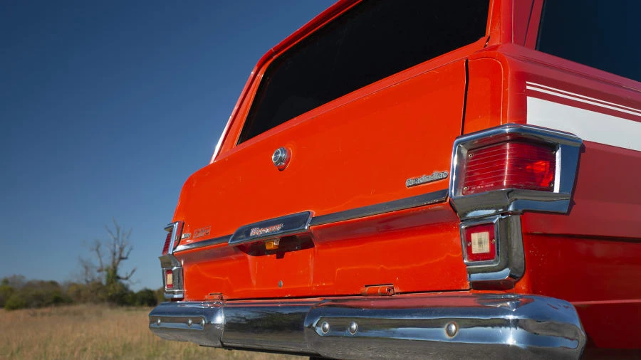 1974 Jeep SJ Wagoneer - Image 10 of 12