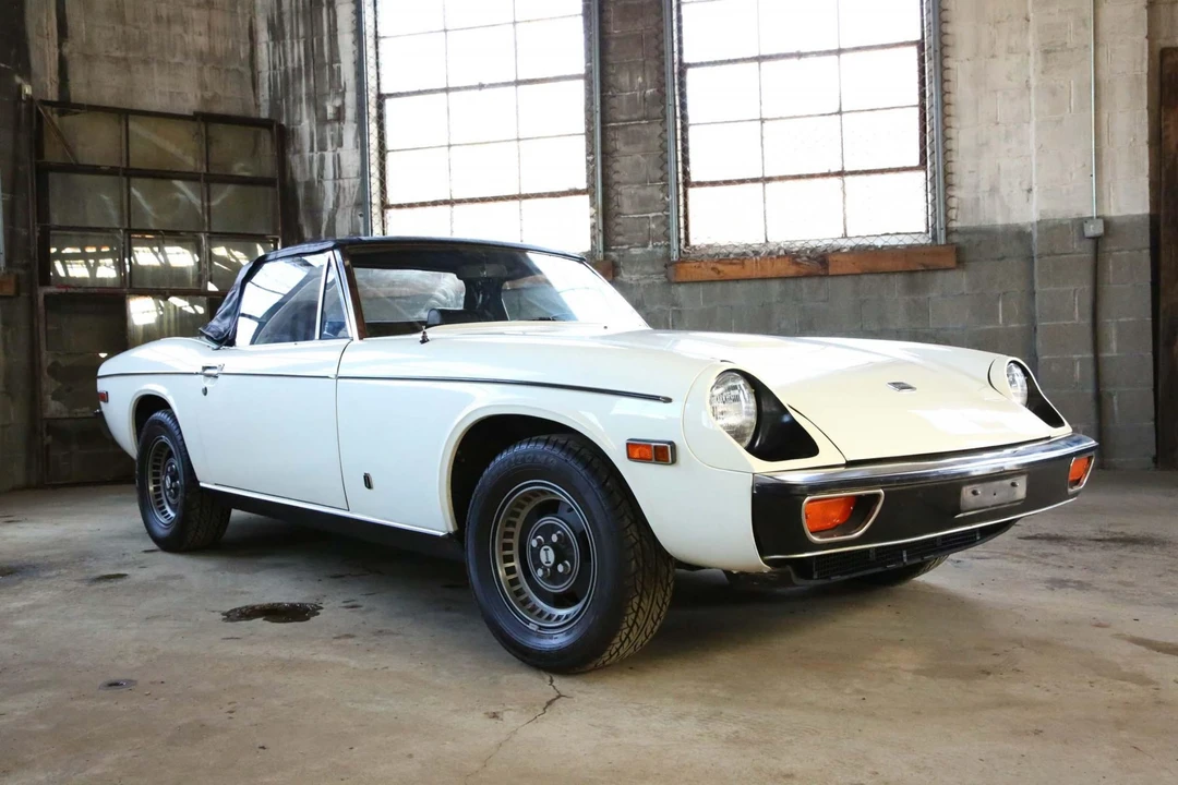 1974 Jensen Jensen-Healey - Image 10 of 31