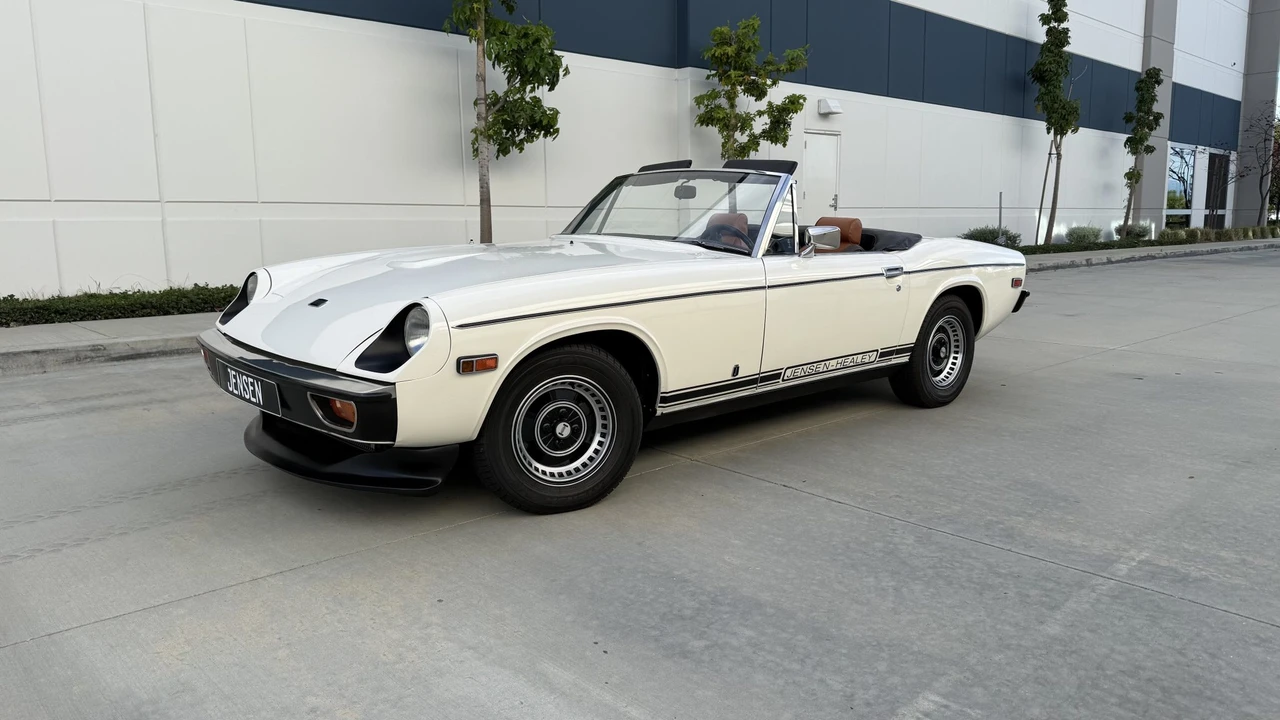 1974 Jensen Jensen-Healey - Image 4 of 31