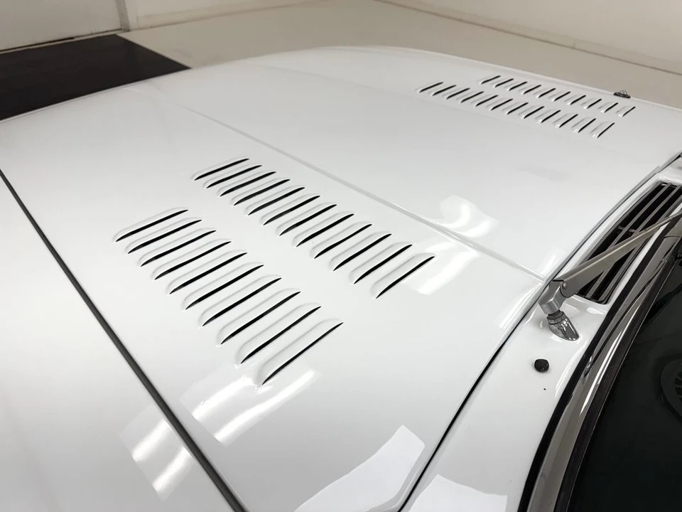 1974 Jensen Interceptor - Image 13 of 21
