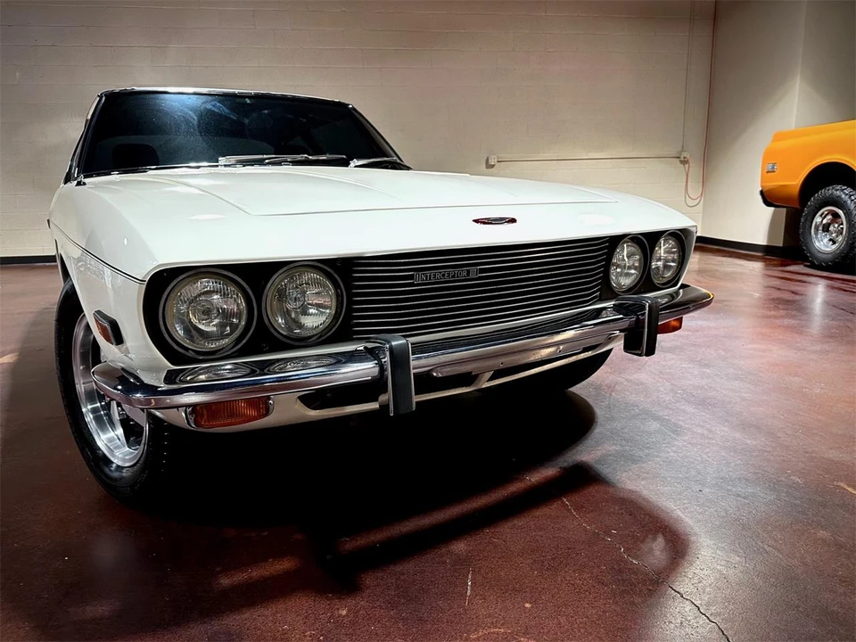 1974 Jensen Interceptor - Image 14 of 31