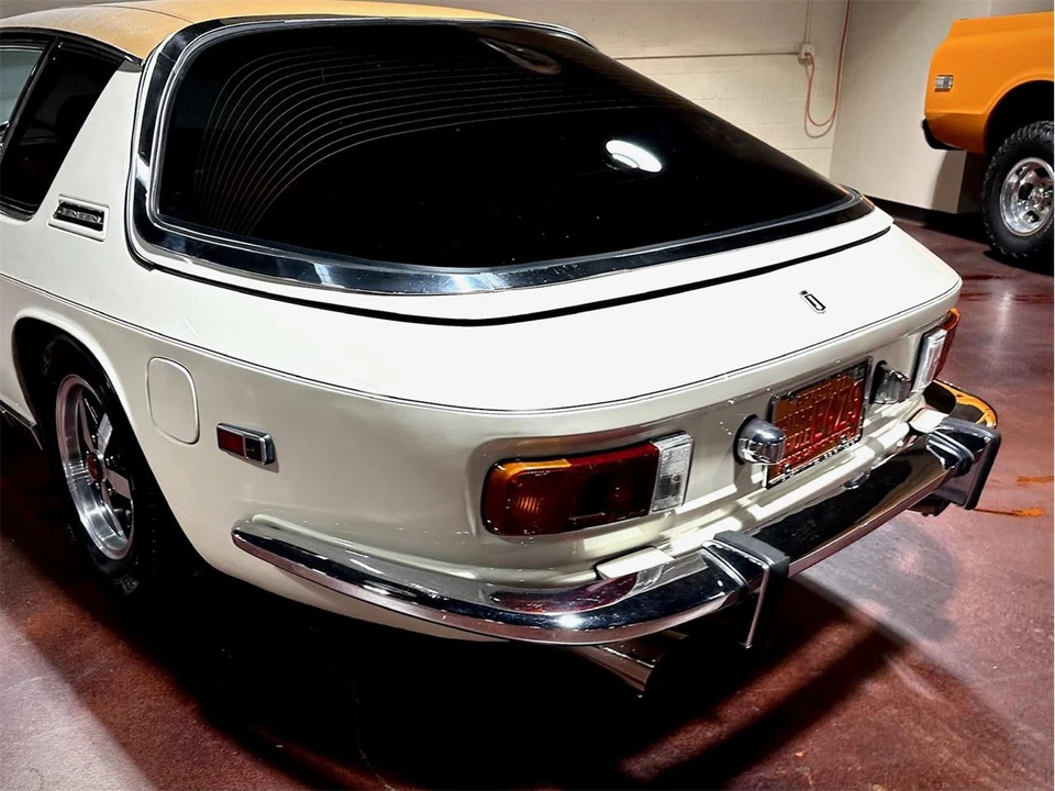 1974 Jensen Interceptor - Image 19 of 31
