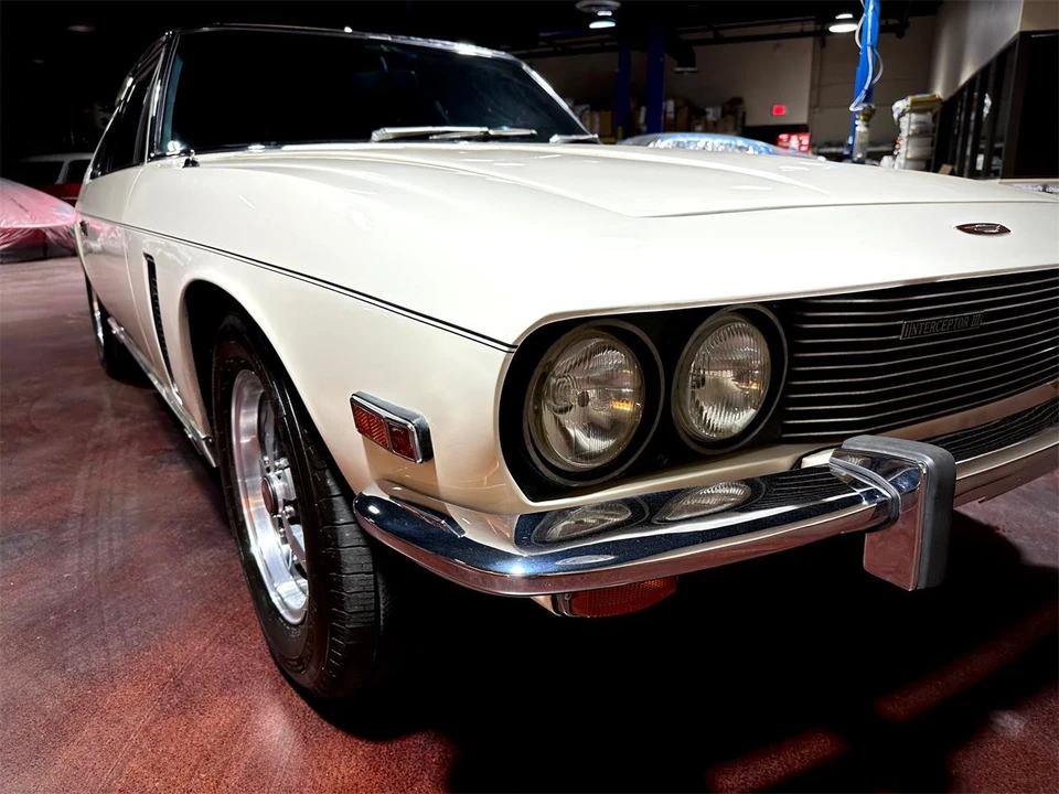1974 Jensen Interceptor - Image 30 of 31