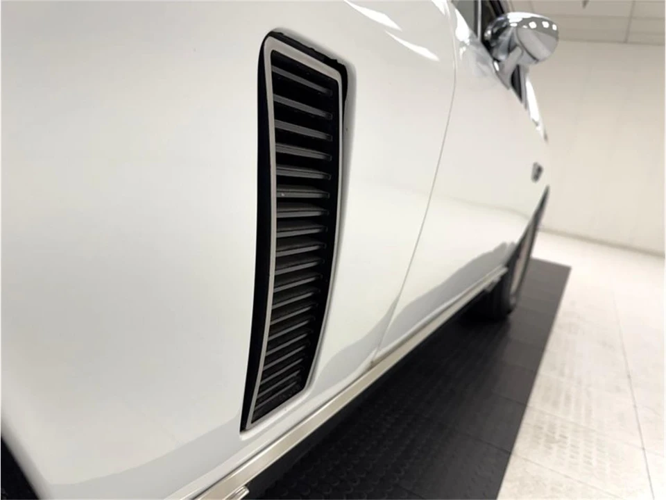 1974 Jensen Interceptor - Image 12 of 31