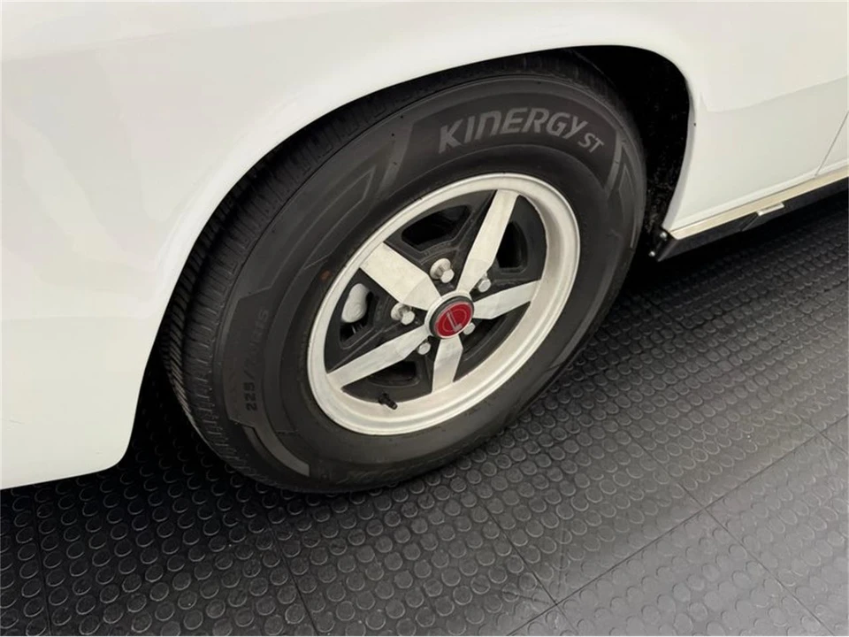1974 Jensen Interceptor - Image 23 of 31