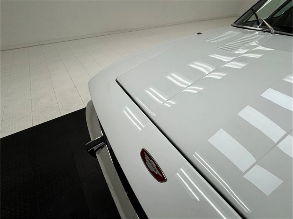 1974 Jensen Interceptor - Image 30 of 31