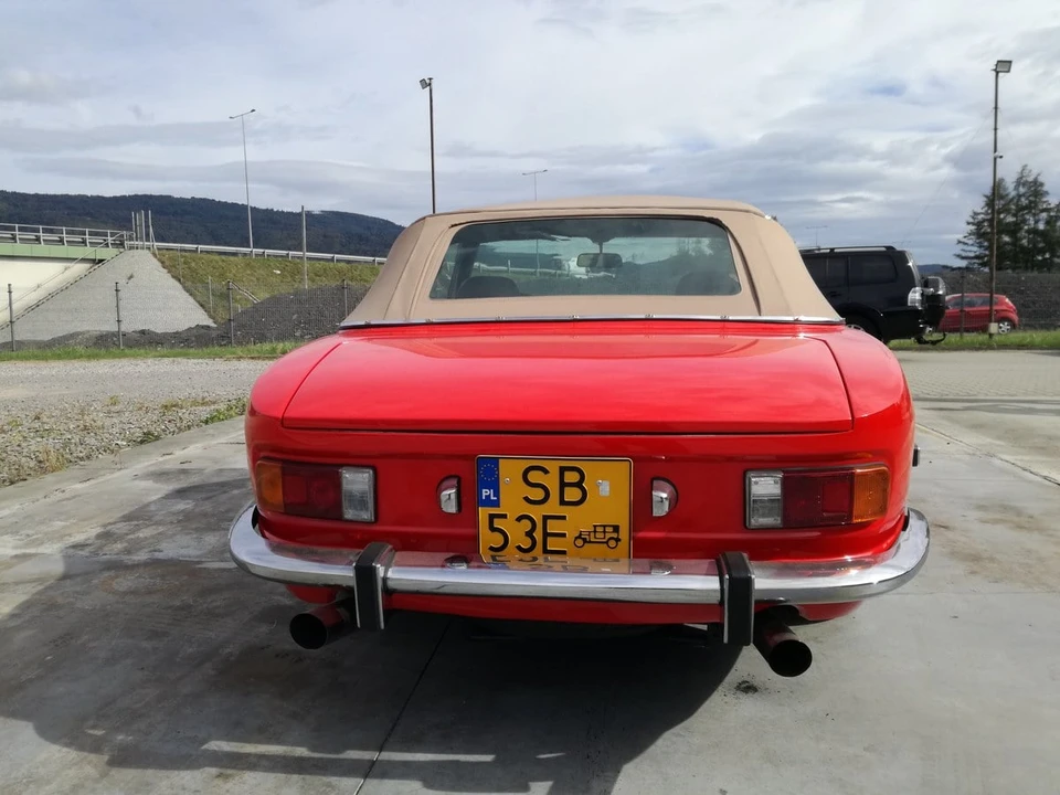 1974 Jensen Interceptor - Image 13 of 30