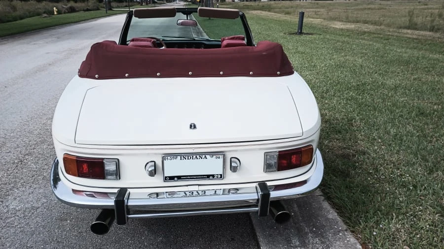 1974 Jensen Interceptor - Image 4 of 23