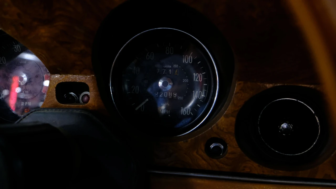 1974 Jensen Interceptor - Image 2 of 15