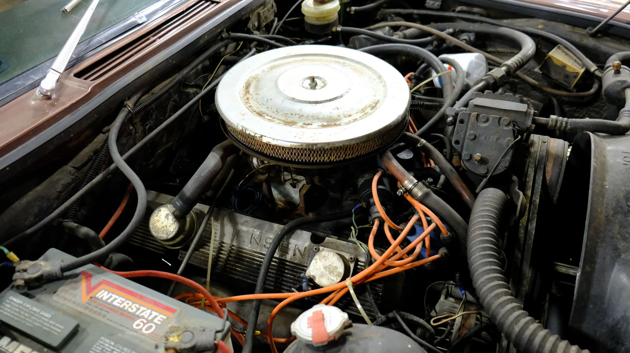 1974 Jensen Interceptor - Image 13 of 15