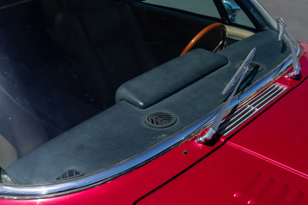 1974 Jensen Interceptor - Image 2 of 31