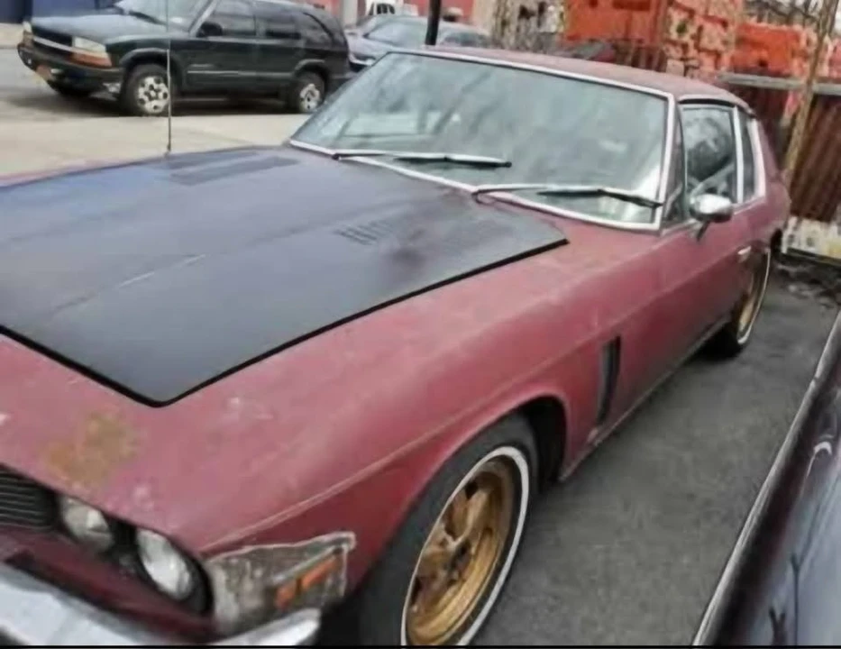 1974 Jensen Interceptor - Image 2 of 10