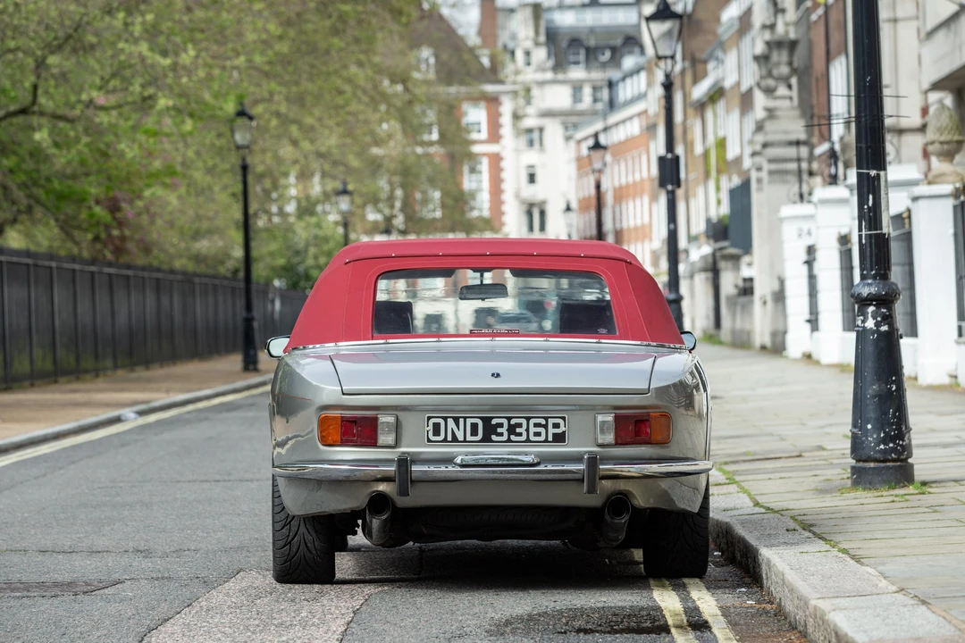1974 Jensen Interceptor - Image 6 of 31