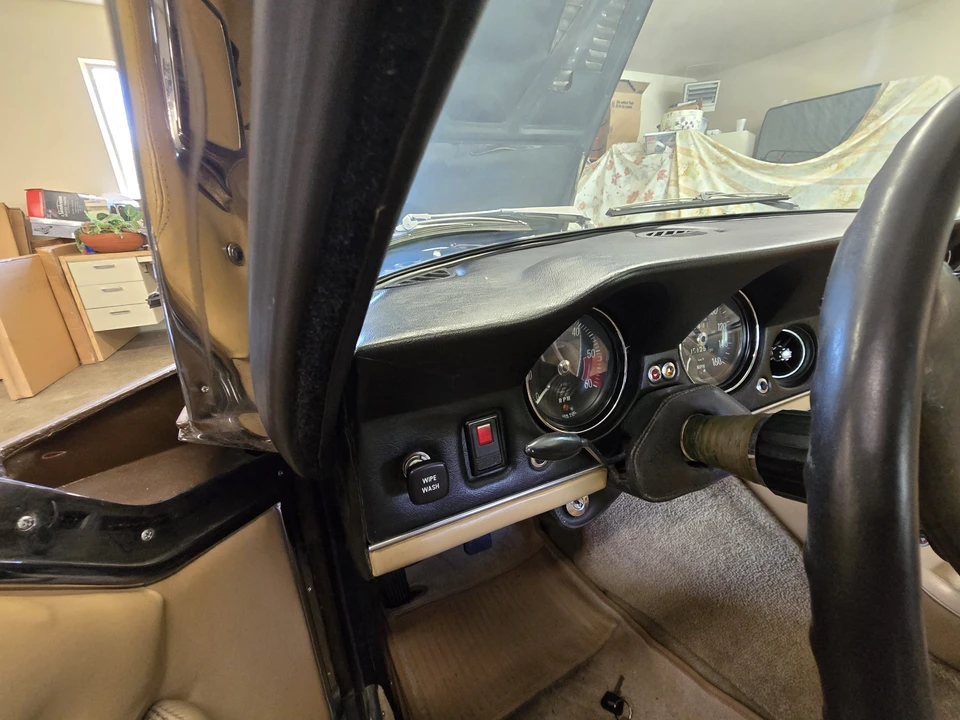 1974 Jensen Interceptor - Image 26 of 31