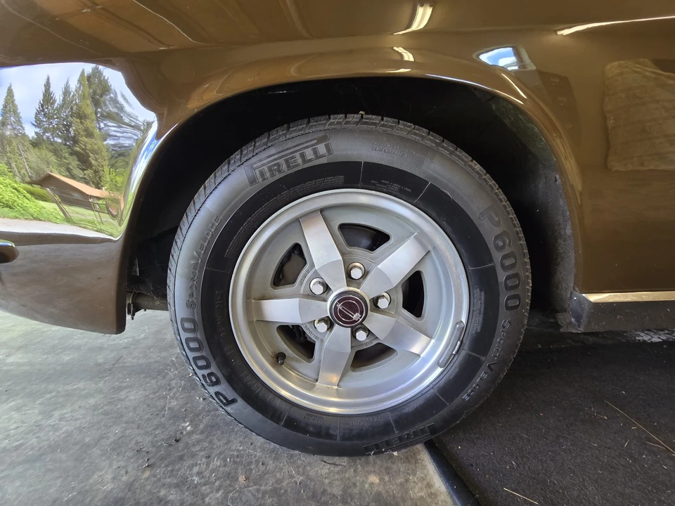 1974 Jensen Interceptor - Image 15 of 31