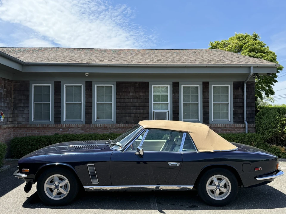 1974 Jensen Interceptor - Image 10 of 31