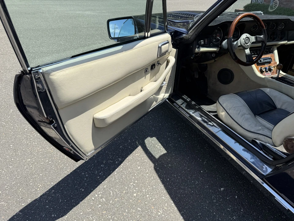1974 Jensen Interceptor - Image 30 of 31