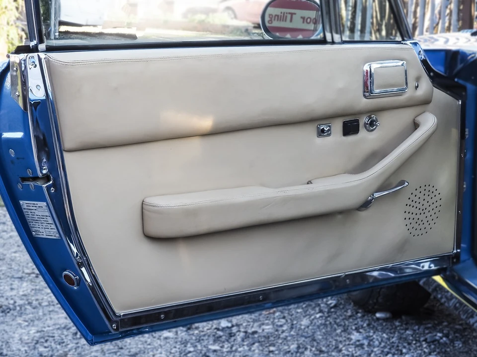 1974 Jensen Interceptor - Image 25 of 30