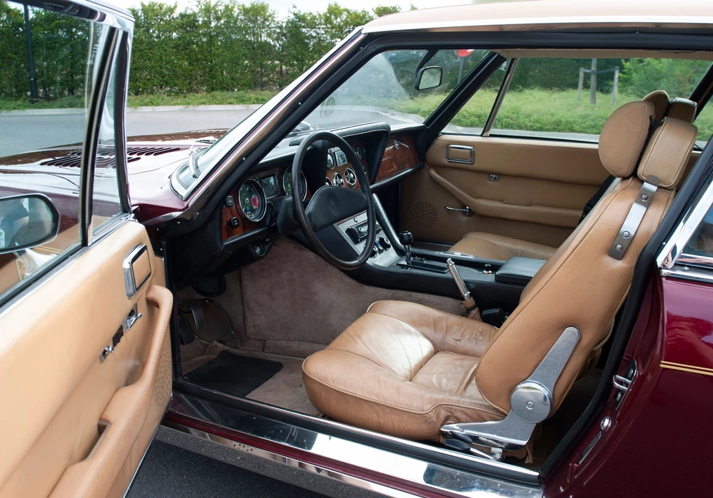 1974 Jensen Interceptor - Image 9 of 24